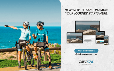 Cyclists by Algarve coast promoting Bikesul Cycling Tours new website