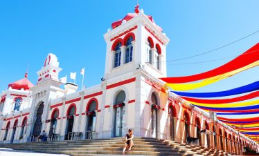 Mercado de Loulé - credits: https://acrushon.com/loule-cultura-criatividade-sustentabilidade/